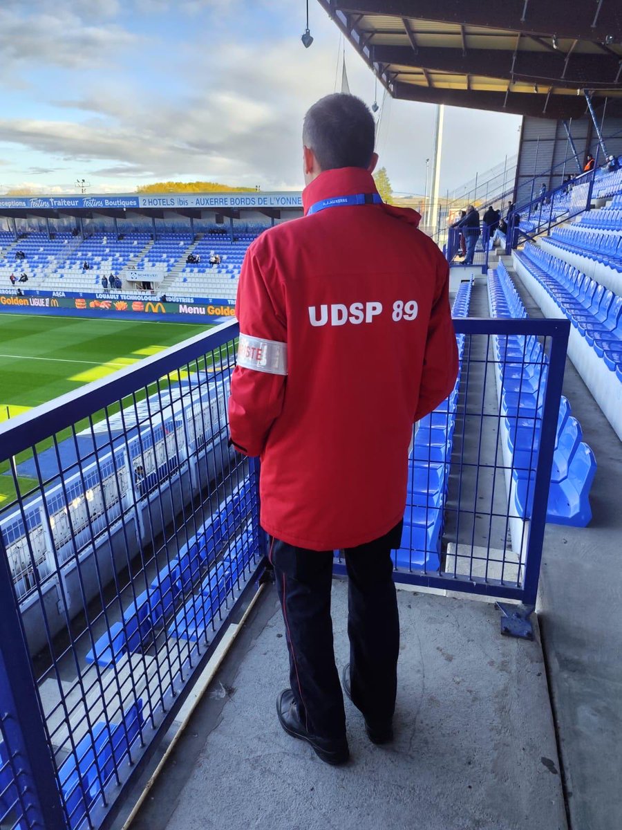 DPS | Déploiement d’un dispositif prévisionnel de secours avec 12 secouristes au Stade Abbé Deschamps pour la rencontre Auxerre 🆚 Le Havre.