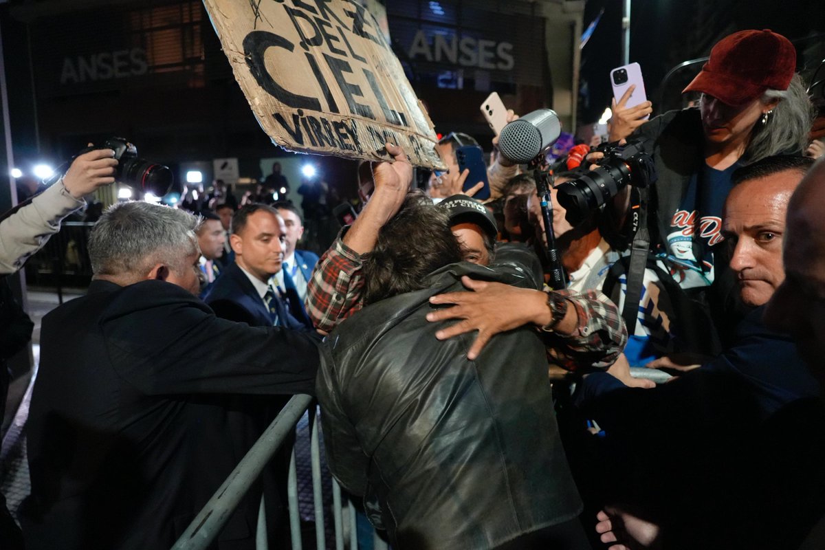 Flavio Arenales tweet media