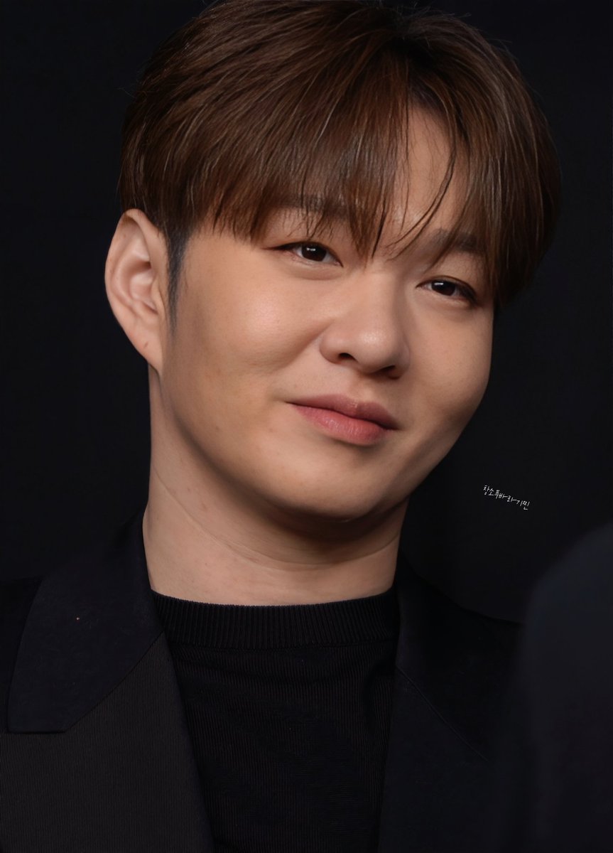 Changsopubaragi's tweet image. 머이리 잘생겼담
#이창섭 #leechangsub 20251026  스타라이크대면팬싸