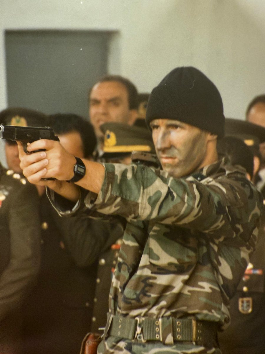 📌Şerefli namuslu TÜRK SUBAYI Orkun Özeller tam 4️⃣0️⃣ Gündür TUTUKLU...       
#OrkunÖzellerYalnızDeğildir #VatanyahutSilivri