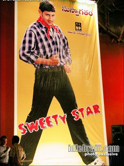 Sai_VK_18's tweet image. Omega star
Sweety star
Wonder star
Raising star 
@urstrulyMahesh uhhh 😭😂🤣