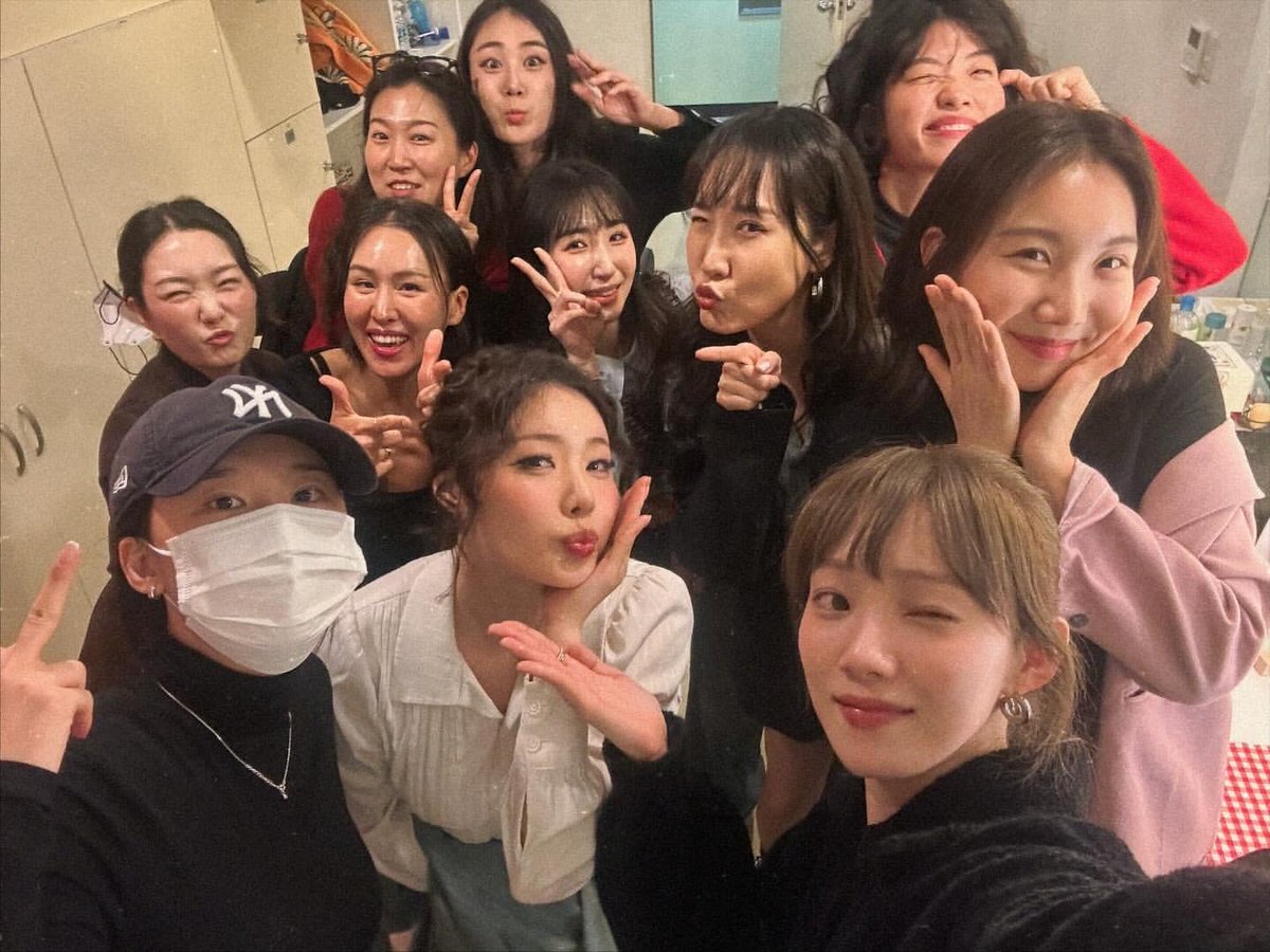 bibl33y's tweet photo. 마음이가 너무 조아짐 팀알라딘영원해.. https://t.co/MVgD6x6GX7