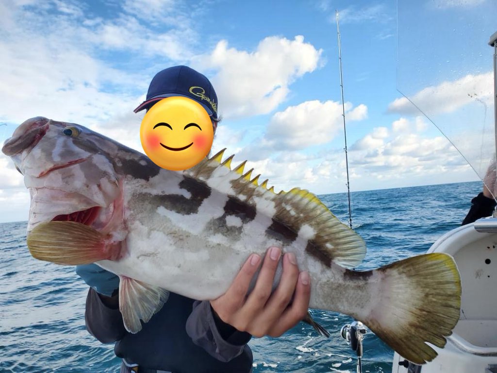 Fish throttle (クソ雑魚アングラー) tweet media