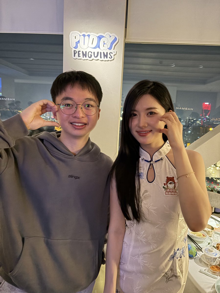 pathfndr_11's tweet image. Yesterday night was awesome, got to meet amazing people right there.

Thank you @PenguAsia @pudgypenguins @PudgyPenguinsCN for the great event!

Pudgy have left a deep impression for the Chinese community, the grow will be awesome.

Also props to @AaronTeng @MissWRosa @0xMeow0130…