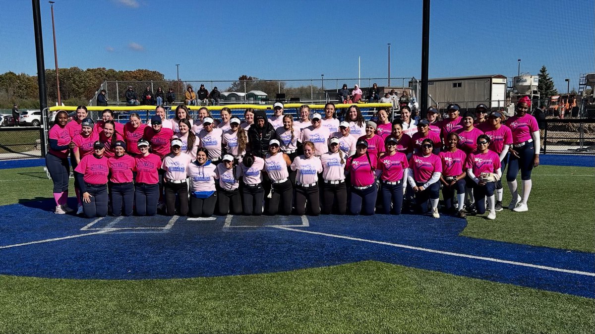 MATC_SB's tweet image. On Sunday the MATC softball team will hosted a Salute to Breast Cancer Awareness Invite with Mount Mary University and Morton College. The teams united today as a to support the fight against breast cancer.