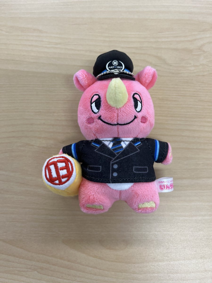 本日10/27より ＃ほくそう制服いんザイ君 の販売を ＃市役所3階