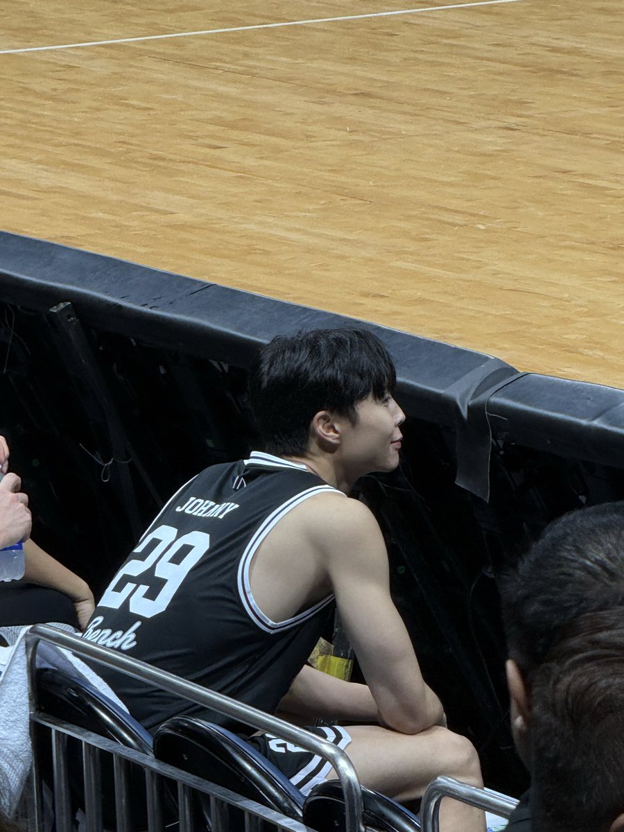 9yujae's tweet image. DUNK IT JOHNNY!!!!!! 💙

#BenchShootOfAsia #DunkItJohnnySuh