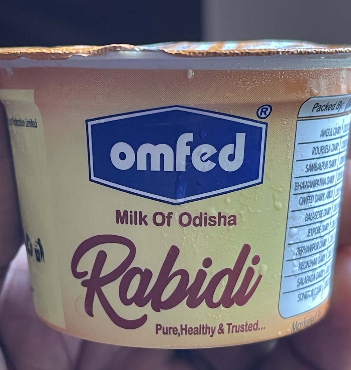 manas_muduli's tweet image. OMFED Rabidi - one of the most satisfying dessert from Odisha! 

Just ₹25 for a cup of pure bliss.

Have you tried it yet? #VocalForLocal #TasteOfOdisha