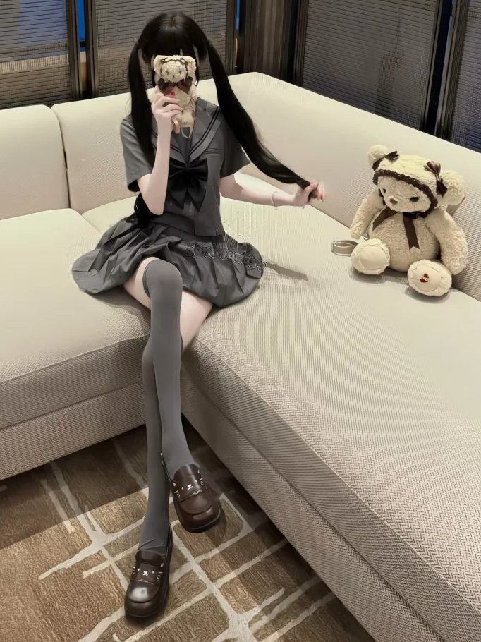 chris3896047's tweet photo. 让我不开心的话豆沙噜(╥╯^╰╥) #萝莉 https://t.co/6DX9jUFan8