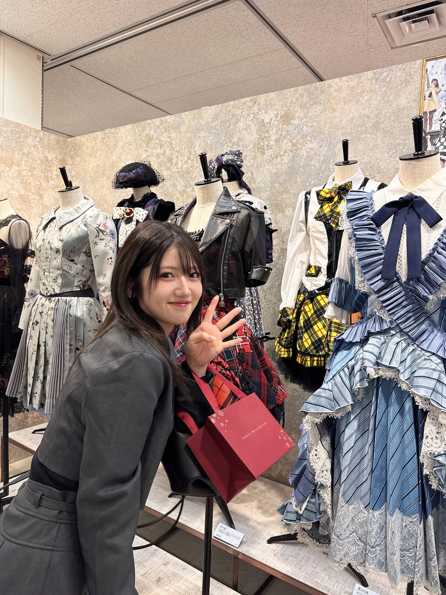村山 彩希 tweet media