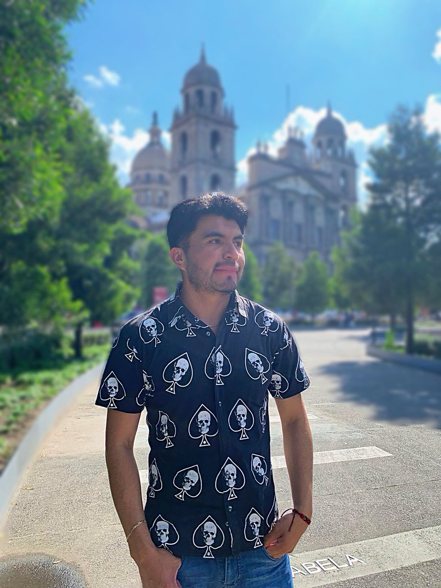 Brian Thomas tweet media