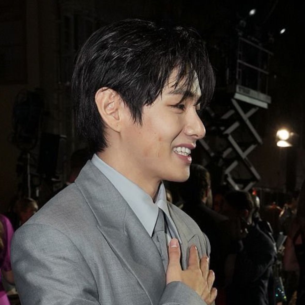 ไปออกงานฝั่งเมกาลูกกุโดนจุ๊บจนลิปสติกพี่สาวติดแก้ม 555555555555555555 มอมแมมมาก