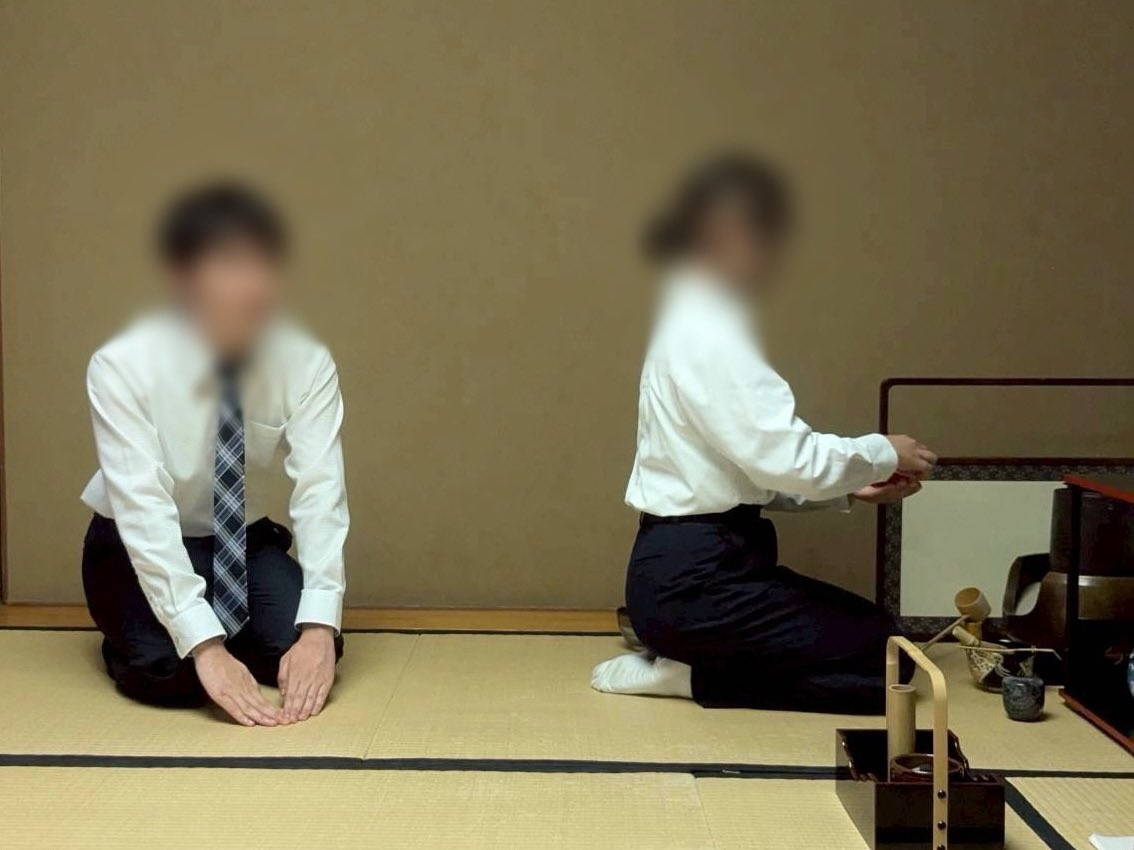 hoseitea's tweet photo. こんにちは！法政大学茶道研究会です🍂10月12日(日)に靖国神社の行雲亭にて、秋季定例茶会を開催致しました！
当日お越しくださった皆様、誠にありがとうございました🙇🏻‍♀️ https://t.co/v98wLa94pH