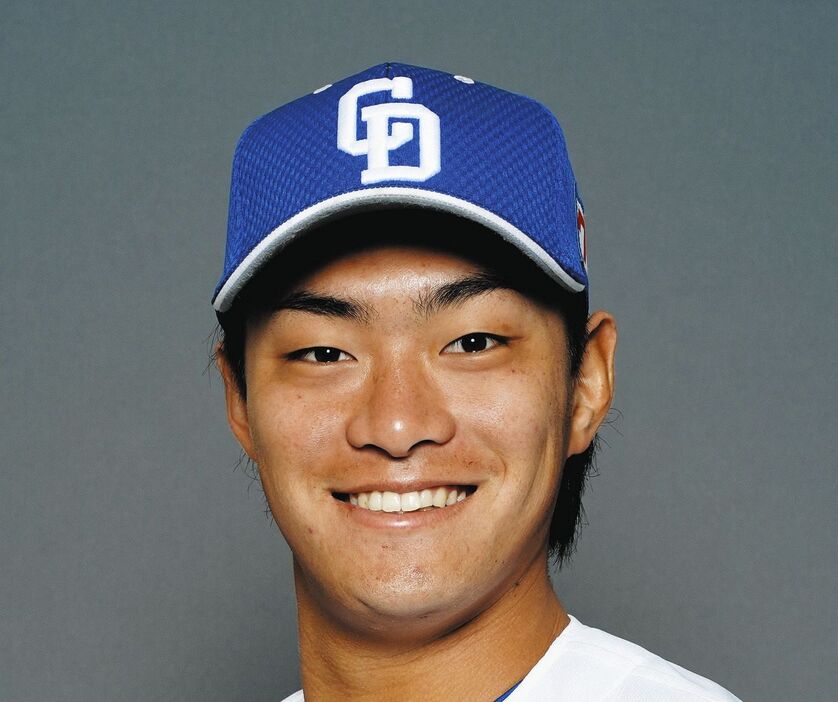 【中日】土生翔太投手、津田啓史内野手、山浅龍之介捕手に戦力外通告　3選手ともに育成再契約を打診 news.yahoo.co.jp/articles/45e3f…

中日は27日、土生翔太投手（24）、津田啓史内野手（22）、山浅龍之介捕手（21）の3選手と来季の契約を結ばないことを発表した。3選手ともに育成での再契約を打診した。
