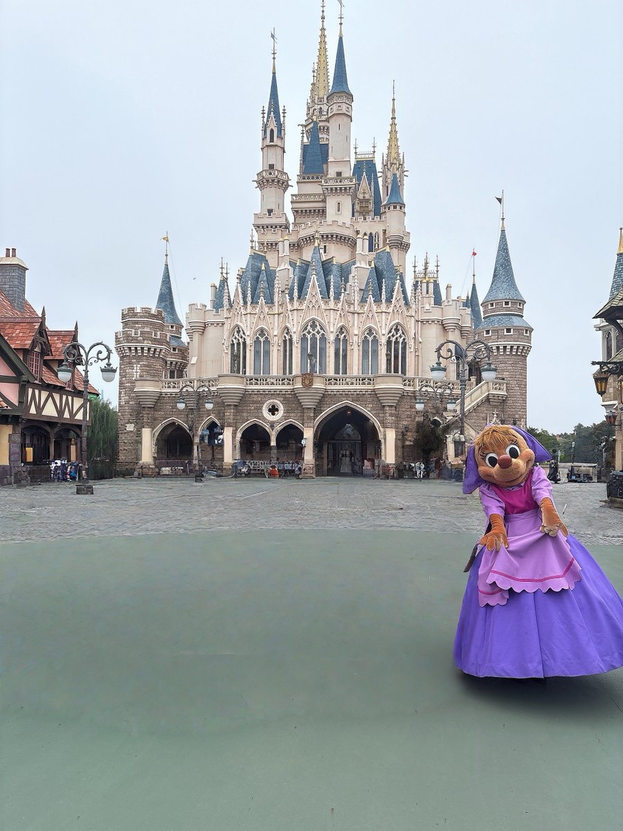 rito_ymk's tweet image. 通行人消す機能使ったら全員消されてﾜﾛﾀ
そうじゃない