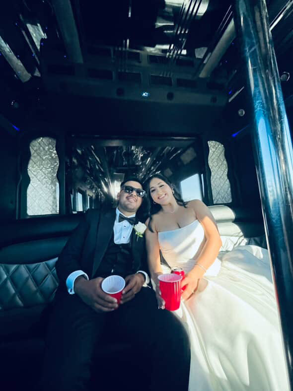MariPieeee's tweet photo. Married to my best friend. A perfect night I will remember forever. I love you forever &amp; always. https://t.co/7pyfk9XsNa
