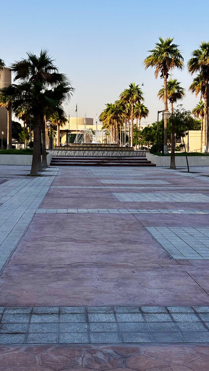 خلصنا مد و نزل الراتب احلى بداية اسبوع