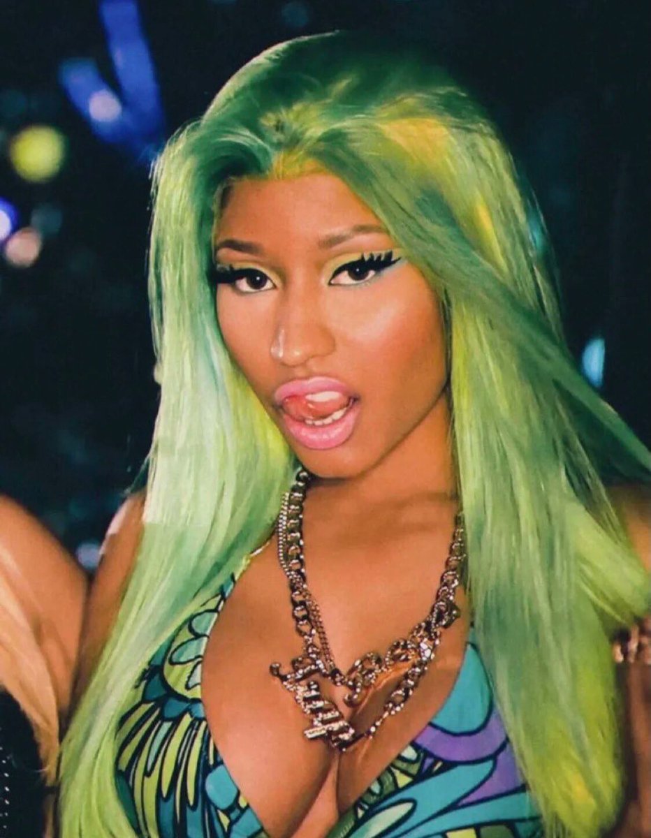 *elixir* (@spicewift) on Twitter photo J.Lo liked a comment on her TikTok suggesting a collaboration with Nicki Minaj.
JLO recently posted a video on the  “Beez in the Trap x What’s Going On” challenge. J.Lo liked a comment on her TikTok suggesting a collaboration with Nicki Minaj.
JLO recently posted a video on the  “Beez in the Trap x What’s Going On” challenge.