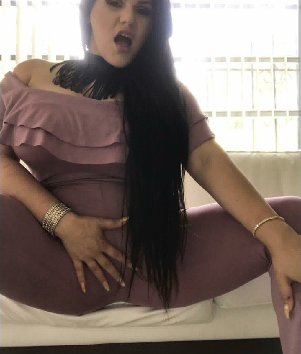 angelina castro tweet media
