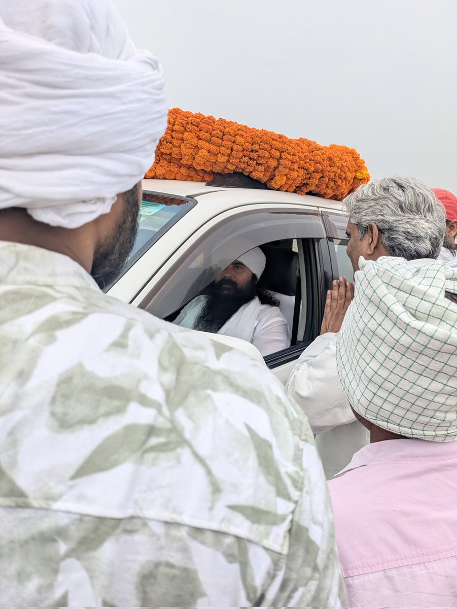 amitjnp76's tweet image. जय गुरुदेव धर्म प्रचारक संस्था, मथुरा के राष्ट्रीय अध्यक्ष सन्त पंकज जी महाराज अपनी 122 दिवसीय शाकाहार-सदाचार मद्यनिषेध आध्यात्मिक जनजागरण यात्रा के साथ जौनपुर के सत्संग दौरे पर हैं।