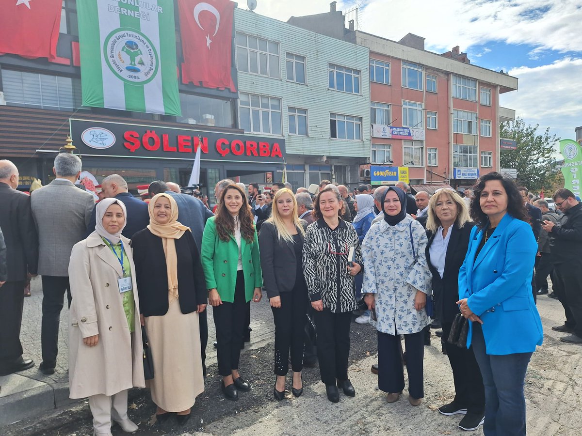 Ataşehir Giresunlular Dernek Başkanı Sn. Fatih YELEKOĞLU'NA hayırlı olsun dilekleriyle birlikte çalışmalarında başarılar dileriz💐

#giresunkadınkolları 
#giresunfederasyonukadinkollari 
#giresunfederasyonu