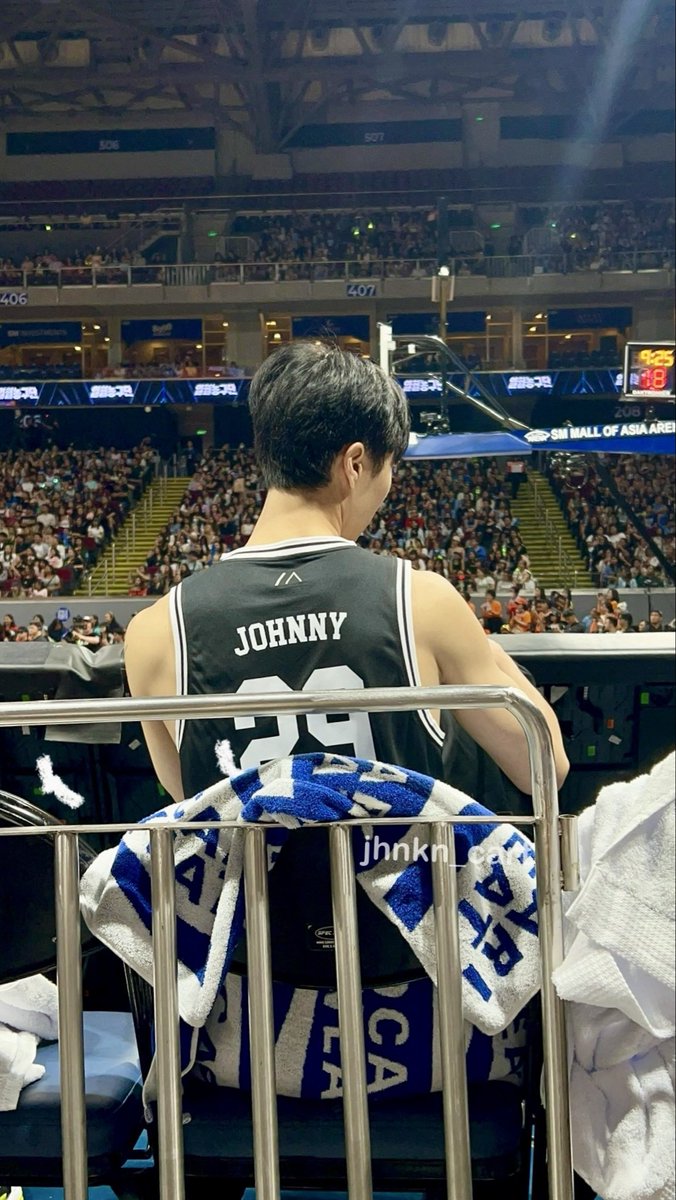 jhnkn_cart's tweet image. Ask and you shall receive (2) 
Pag soft launch na to guys kasi puro likod 🤣

#DunkItJohnnySuh