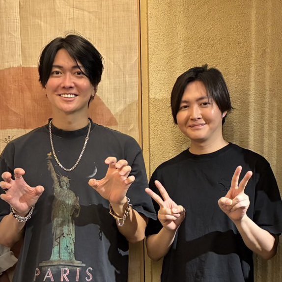 リュウジさんと呉から東京帰ってるなう🚃トップインフルエンサーから