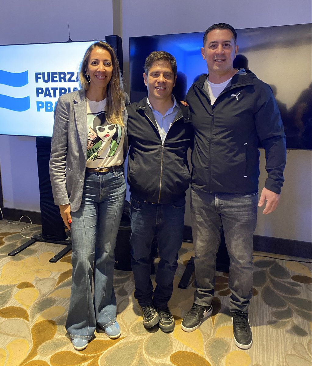 Como parte del movimiento sindical, creemos en las batallas que unen gestión y militancia.
Hoy junto a <a href="/sabriparedessec/">Sabrina Paredes</a> acompañamos a nuestro gobernador <a href="/Kicillofok/">Axel Kicillof</a> 
Como peronistas, defendemos la fuerza de la organización y el valor de cuidar nuestro modelo sindical. Ellos