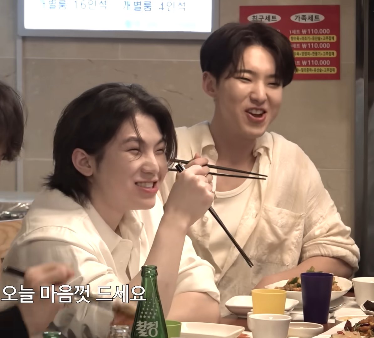 howoosol's tweet photo. missing them terribly https://t.co/0O4Qu4oF5B