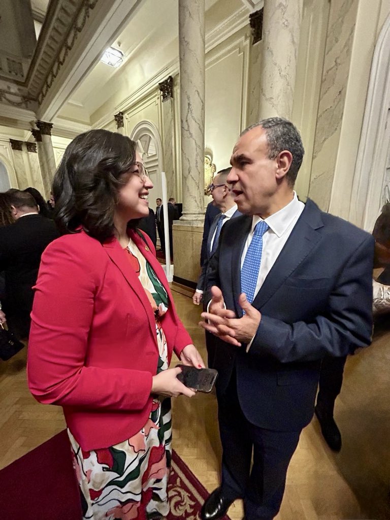 Es un honor representar a <a href="/UNICEF_Board/">UNICEF Board</a> en la visita conjunta a Egipto de las Juntas Ejecutivas de <a href="/UNICEF/">UNICEF</a>, <a href="/UNDP/">UN Development</a>, <a href="/UNFPA/">UNFPA</a>, @UN_WOMEN y <a href="/WFP/">World Food Programme</a>, que incluye una agenda de trabajo que permitirá conocer de primera mano el impacto de las acciones de la ONU sobre el terreno.

Iniciamos