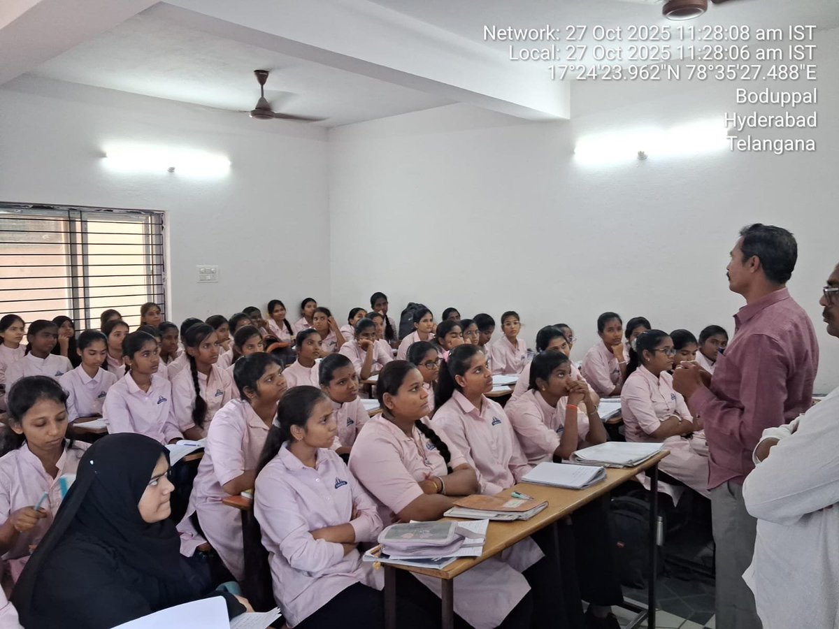 Today, the SHE Team of Malkajgiri Division conducted an awareness programme at Omega Junior College, Medipally, covering various important topics such as:

▶️Role and functioning of SHE Teams
▶️Case studies on women and child safety
▶️Cybercrime offences and loan app frauds