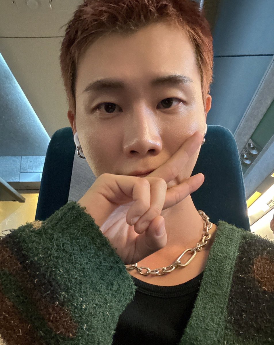 넌 꼭 그것같애..../////아몬드초콜렛.../////////...///