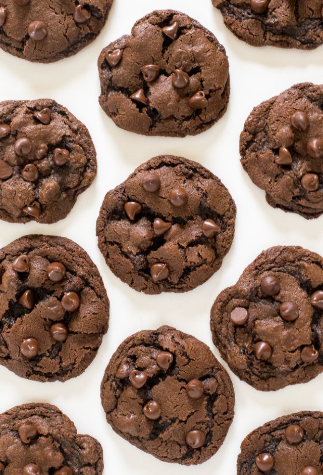 PlugTasha's tweet image. Add our chocolate chips cookies to your diet with slight THC per bite to keep you going. Stockup Monday