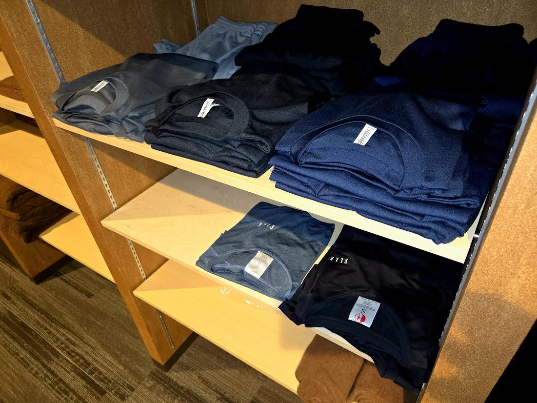 皆様こんにちは(^^♪  
本日のささ木ご案内状況は！
すぐご案内可能となっております(*´ω｀*) 
皆様のご来店・ご予約是非お待ちしております。
お着替えもご用意しておりますので、そのままお越しいただく事も可能でございます！
#もみほぐし 
#すすきの 
#パーソナルストレッチ
#ペア来店
#札幌