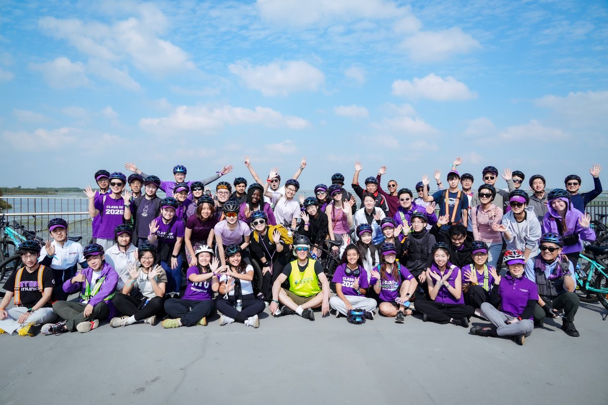 nyushanghai's tweet image. Cycling around Yuandang Lake with Chancellor Tong Shijun as our guide! NYU Shanghai community members geared up on Saturday for another epic ride on the Chancellor's Discover China Series. They spend the morning and afternoon cycling and learning about the ecological development…