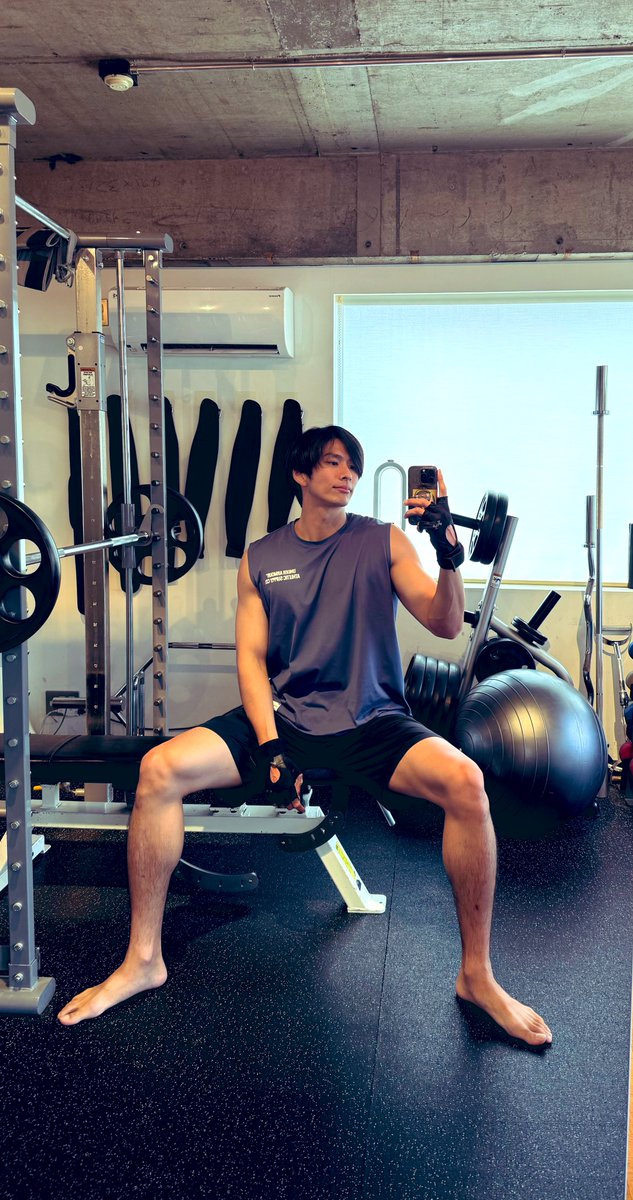 yuknmr_official's tweet image. もっと腹筋がんばるわ。

#BodyGenix
#workout
#actor
#model
#191cm
#野村祐希