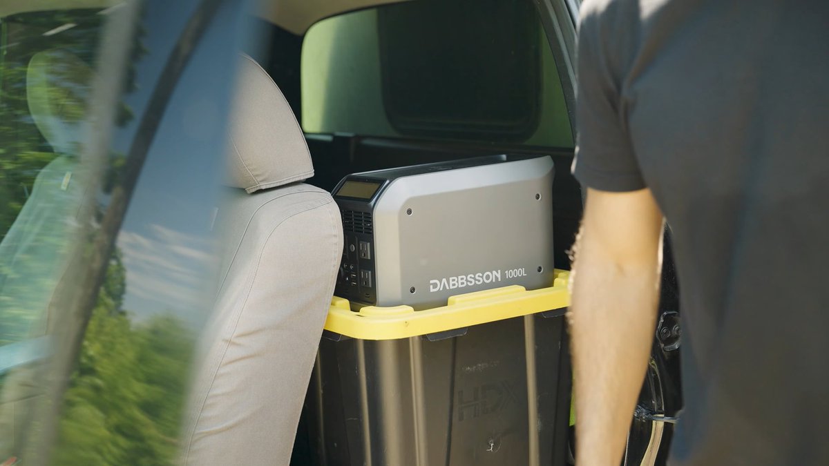 DabbssonOffical's tweet photo. ⚡Weekend vibes, fully powered
🚙Heading out for a drive or a quick escape❓
🔋No more worrying about running out of juice on the road — keep your essentials charged anywhere, anytime.
#dabbsson1000l #poweranywhere #roadtripready #portablepower #staycharged #outdoorsman https://t.co/z1nF0bVCfc