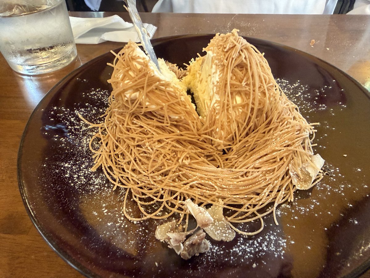 デザートは しぼりたてモンブラン これもまた最高にうますぎです😋😋😋