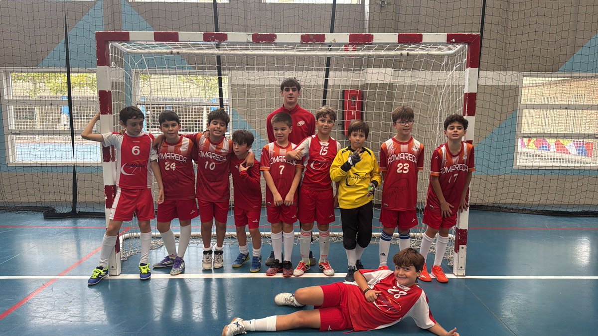 ⚽⚽
Mucha emoción en los dos partidos de los chicos de quinto 
El C logró empatar en la pista del Sala Zaragoza Sur, mientras el D cayó 3-4 ante Teresiano
💪💪