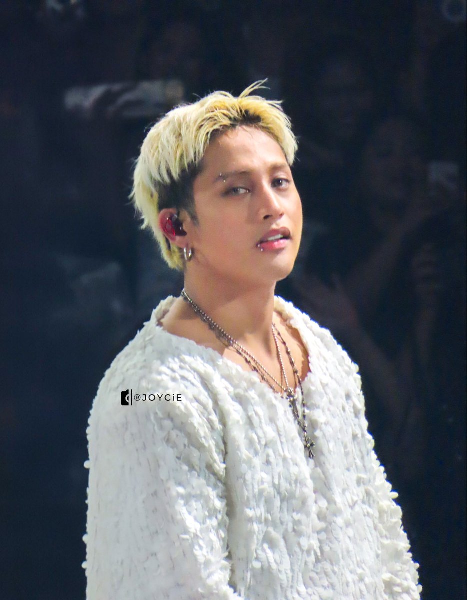 MaguingDac37403's tweet image. #NETIZENSCHOICE #FELIPSUSON For Asian celebrity of the year #ACOTY2025 #ACOTY2025FELIPSUSON @thenreport 

@felipsuperior #FELIP #SB19_KEN