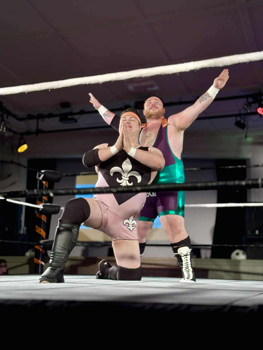 Sudden and Saint. Wait Saint and Sudden ? 
Halloween shows are fun