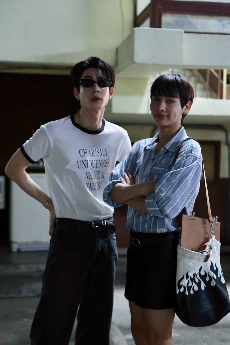 BurnoutSeriesTH's tweet image. Q.16 เรียกแว่นมานี่มาคงไม่ได้ เพราะพี่จะอยู่กับยัยน้องจิระคนน่ารัก🤭
#BurnoutSyndromeSeries 
@off_tumcial @AtthaphanP