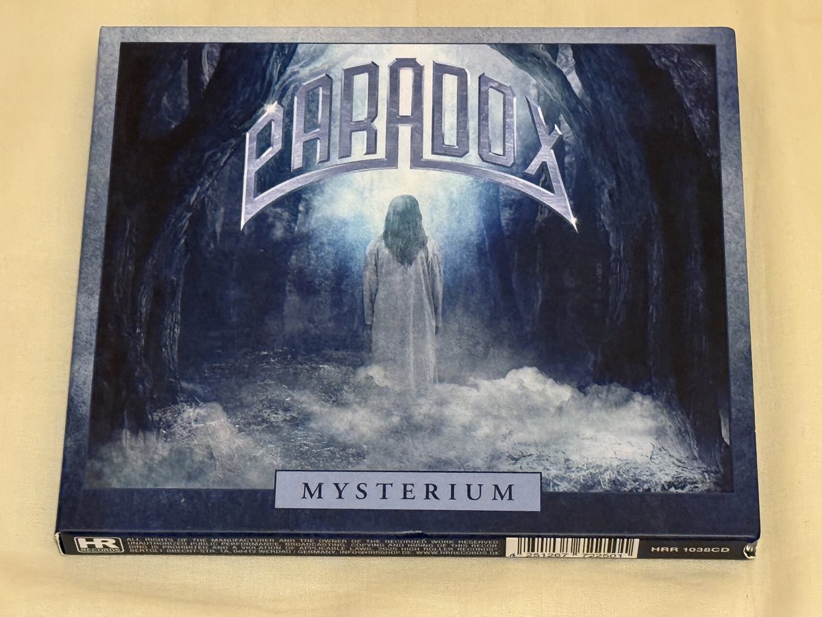 sonohenno81818's tweet image. 毎回毎回他の新譜に埋もれて話題にならないけど、PARADOXってもっと評価されていいと思う