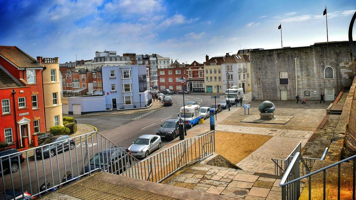 Visiting from outside the city? For a relaxing day out enjoying scenic views, history &amp; art in Old Portsmouth, start your journey with Portsmouth Park &amp; Ride. It's just a short walk from The Hard. Fares £5 up to 5 people. Hop on &amp; off all day. Learn more bit.ly/46rU2iv