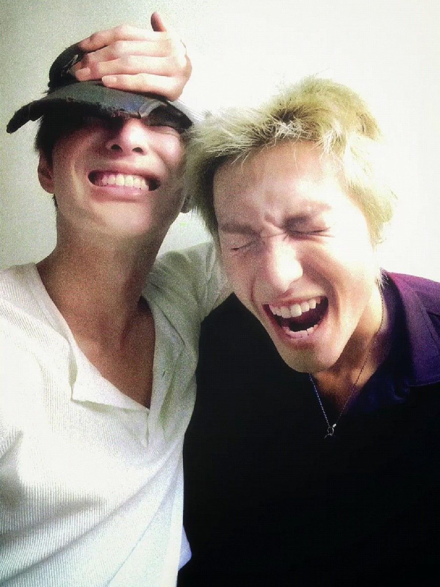__ahnkeonho's tweet photo. ☆ ☆ ☆ https://t.co/BkcVwiDUSy