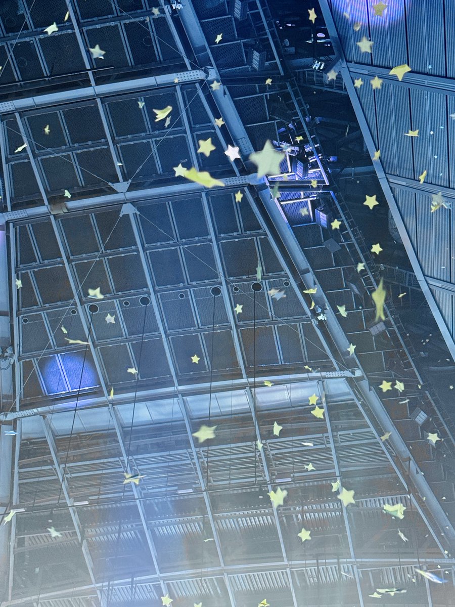 평생 도경수랑 별 주우러 갈 준비 완 ⭐️👌🏻