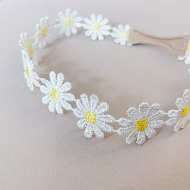 Newborn Headband, Infant Headband, Daisy Chain Lace Wraparound Headband, Lace Headband, Baby Girl Headband, Floral Headband, groovy
etsy.com/listing/883742… #mamboteam