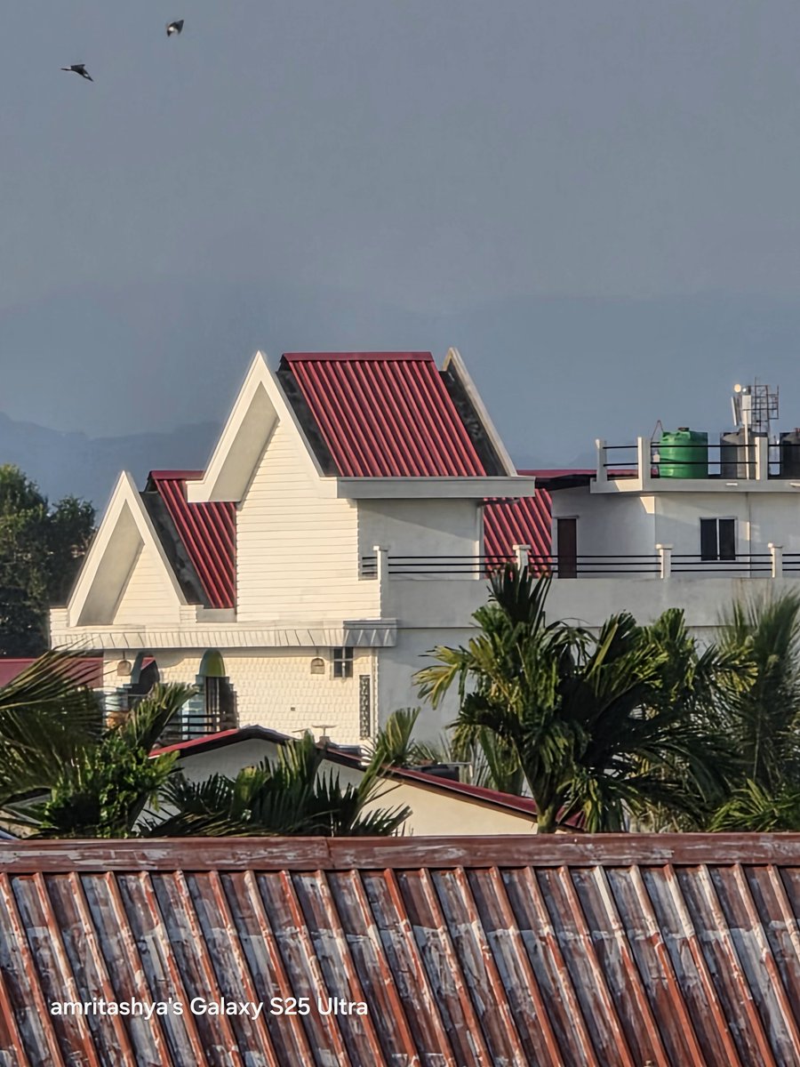 amritashya's tweet image. A few more pics after the October update, 1x, 10x, and 30x zoom levels. 📸📱🔍 #Photography #Zoom #OctoberUpdate #S25ultraZoom