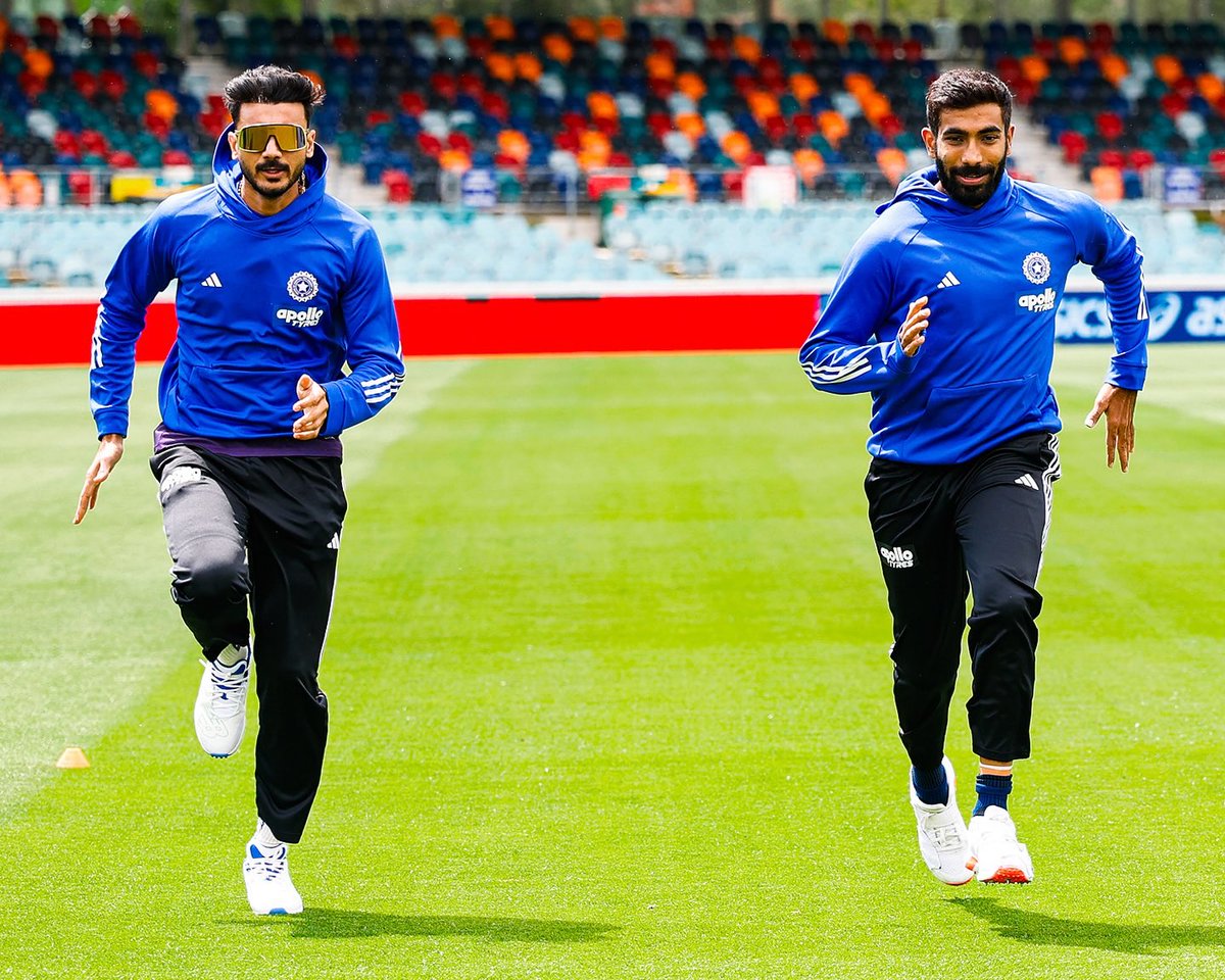 Dilon mein tum apni betabiyan leke chal rahe ho, toh zinda ho tum!