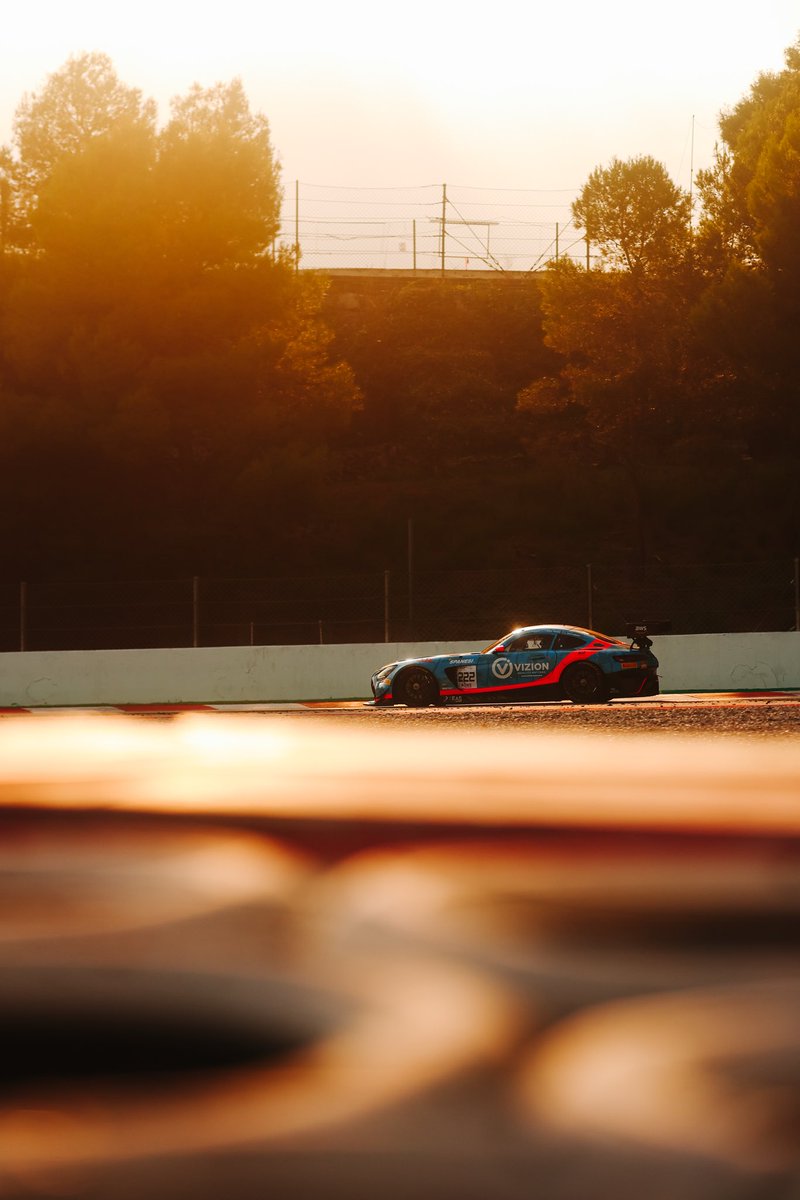 2seasmotorsport's tweet image. Autumn daze 🍂 

#gtwc #gtwcheu #autumn #mercedesamg #2seasmotorsport